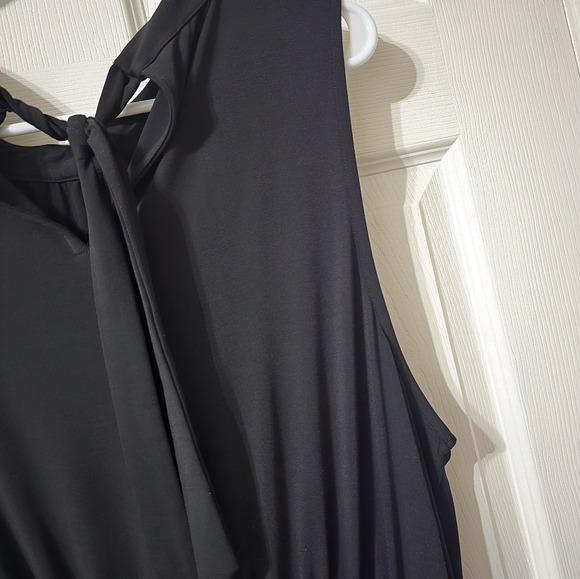 Leota Aria Midi Dress in Black, Drop Ruched Waist, Stretchy Jersey Knit, EUC! - Picture 10 of 12